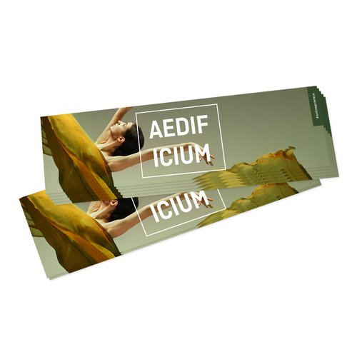 Adesivo di carta, rettangolare.