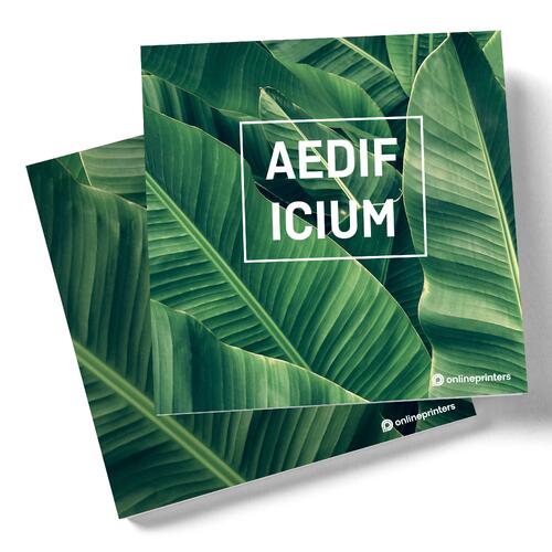 Blocchetti adesivi quadrati per etichettare ed elaborare.