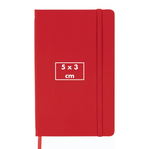 Set regalo rosso con quaderno e penna.