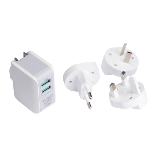 Adattatore da viaggio bianco con adattatori per prese multiple.