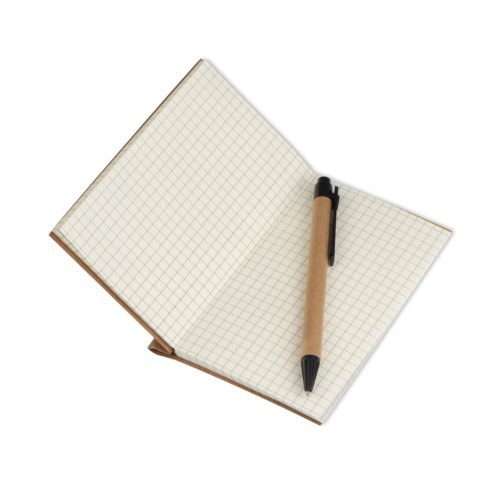 Quaderno marrone con pagine a righe.
