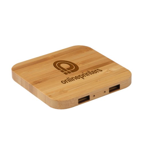 Caricabatterie wireless in bamb legno chiaro con porte USB multiple.