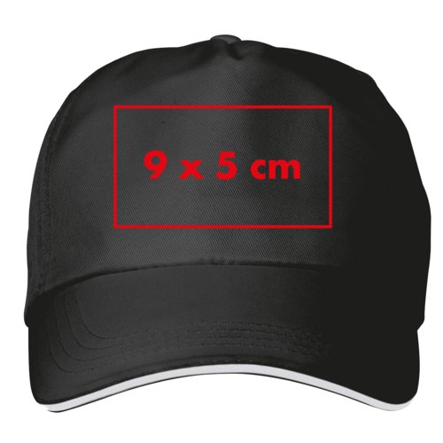 Cappellino nero in tessuto con visiera precurvata e chiusura regolabile.