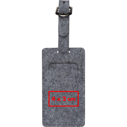 Etichetta per bagagli in feltro grigio con fibbia in metallo e fessura.