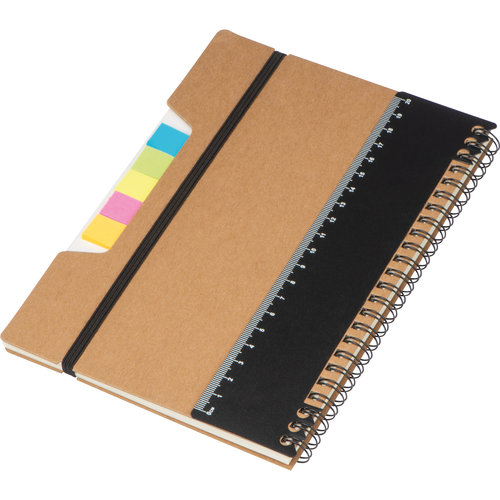 Quaderno marrone con elastico e rilegatura a spirale.
