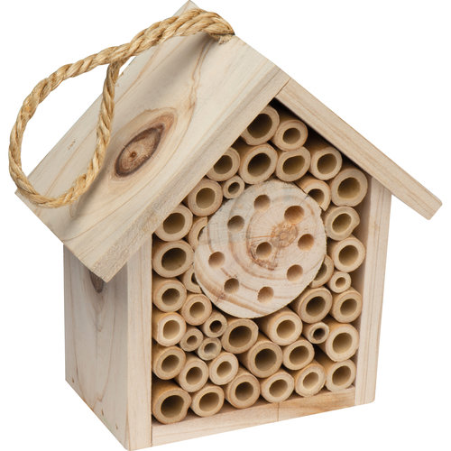 Hotel per insetti in legno beige con dispositivo per appendere.