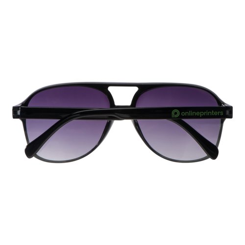 Occhiali da sole neri in plastica stile aviator.