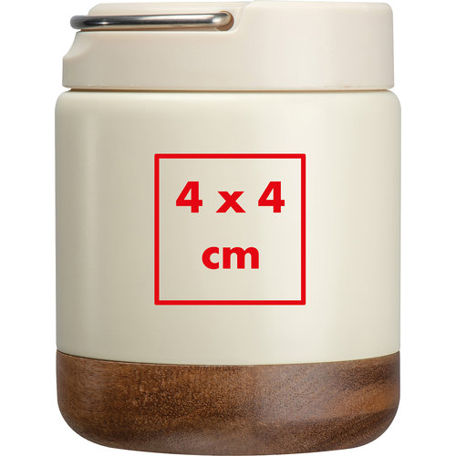 Contenitore per alimenti beige in metallo con base in legno e manico.