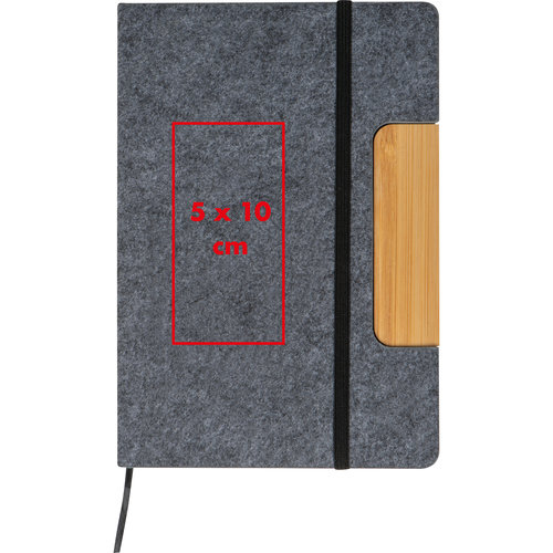 Quaderno in feltro grigio con elastico e applicazione in bamb.