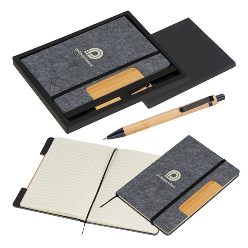 Set di quaderni in feltro grigio argento con penna e confezione regalo.