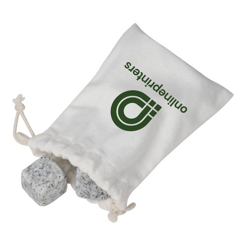 Cubetti di ghiaccio in pietra grigia con sacchetto di cotone.