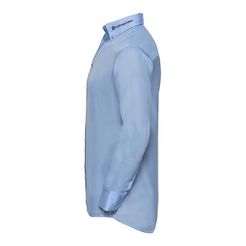 Camicia in cotone azzurro cielo da uomo, senza stiratura e con maniche lunghe.