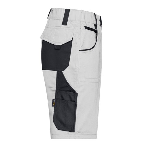 Pantaloncini grigi e bianchi in cotone-poliestere con tasche.