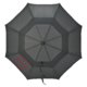 Ombrello da golf scuro con sfogo antivento.